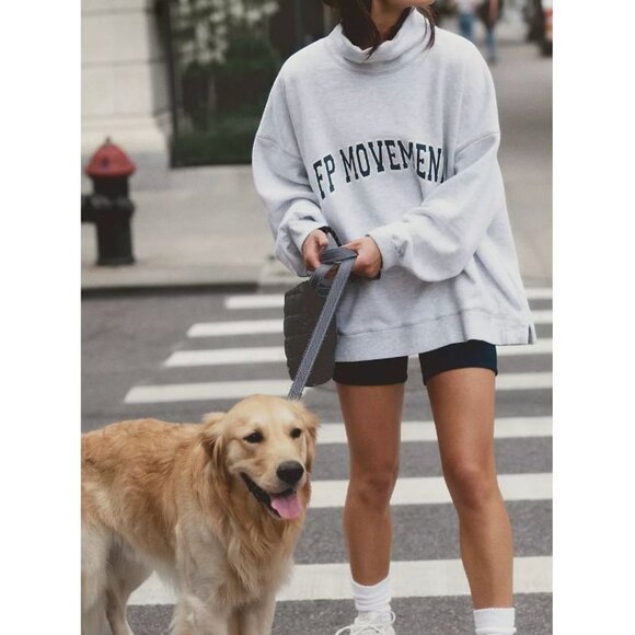 NWOT Free People Movement High Rise Slim Biker Fit Shorts, size medium, Navy blu - Picture 12 of 14